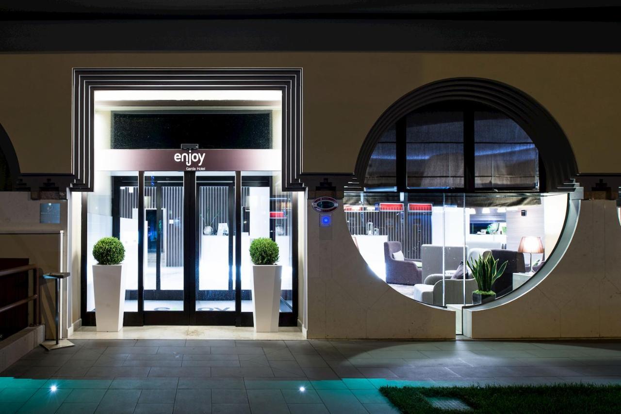 Enjoy Garda Hotel Пескьера-дель-Гарда Экстерьер фото