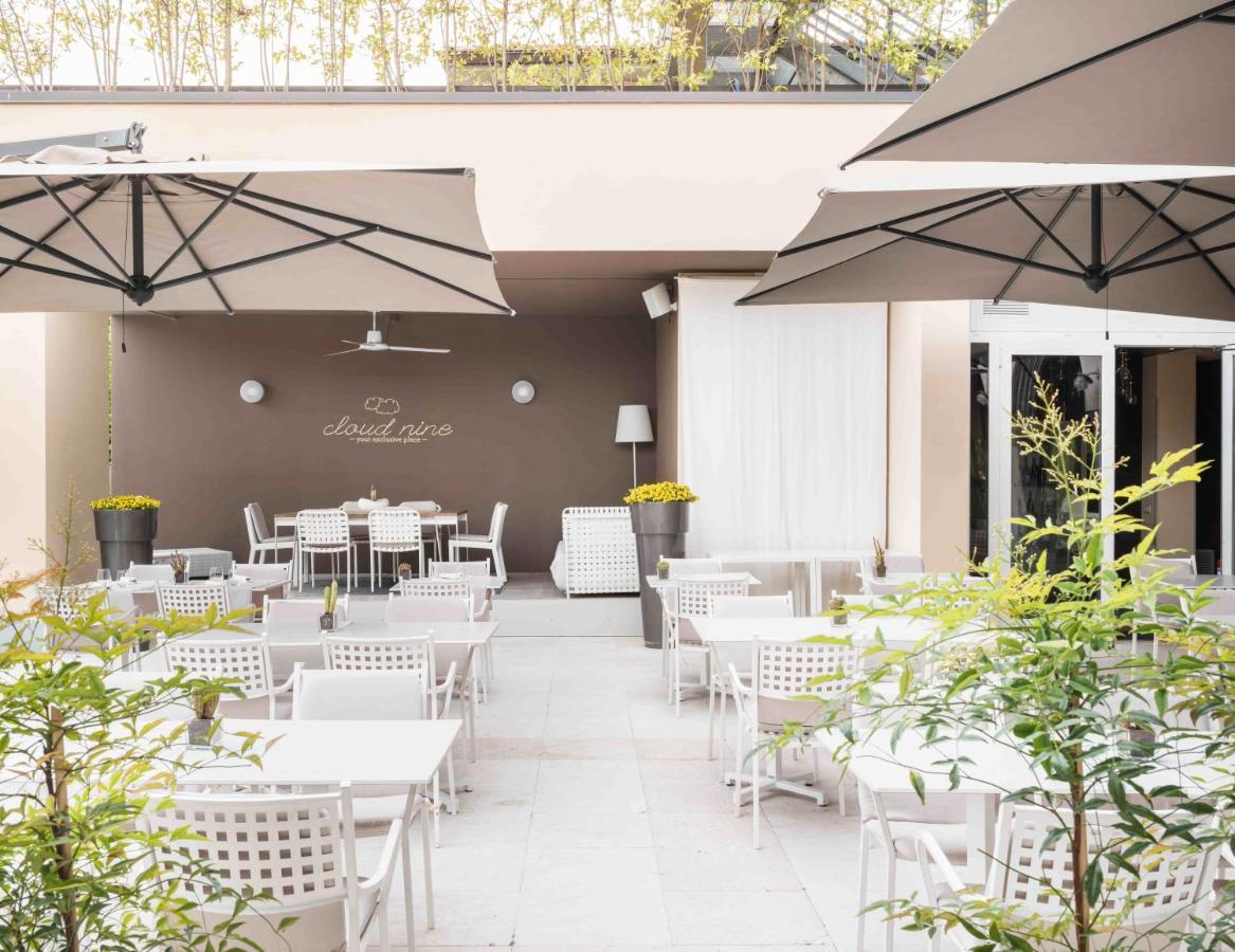 Enjoy Garda Hotel Пескьера-дель-Гарда Экстерьер фото